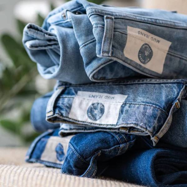 MUD JEANS TITEL